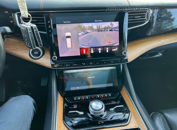 1C4SJVGJ1NS114621 2022 JEEP GRAND Black Widok wnętrza z tyłu