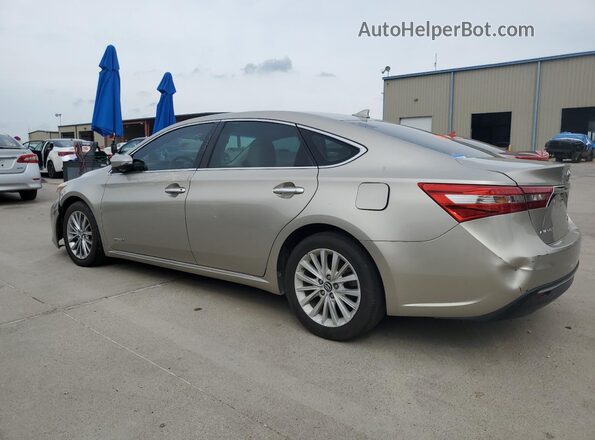4T1BD1EB5JU060438 2018 TOYOTA AVALON Silver 