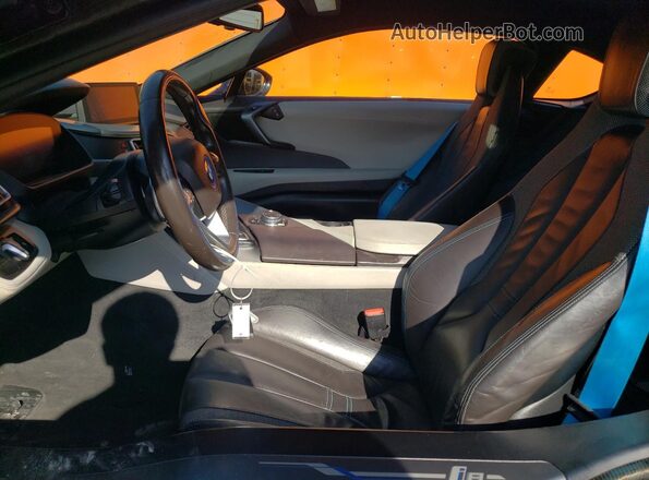 WBY2Z2C58HV871162 2017 BMW I8 Gray Առջևի վահանակի տեսք