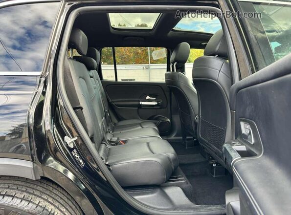 W1N4M4HB2LW017685 2020 MERCEDES-BENZ GLB-CLASS Black Հետևի նստատեղերի տեսք