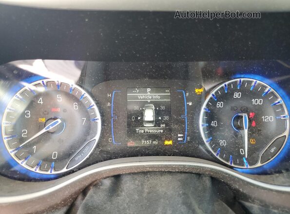 2C4RC1CG9PR512823 2023 CHRYSLER OTHER White Vista de los asientos traseros