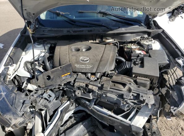 JM1DKDB72H0166559 2017 MAZDA CX-3 White Vista del compartimento del motor