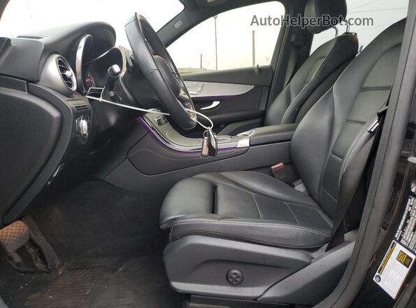 W1N0G8DB9MV266642 2021 MERCEDES-BENZ GLC-CLASS Черный Вид панели приборов