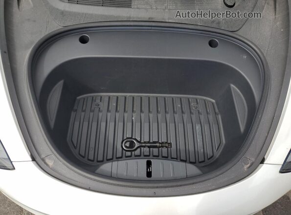 5YJ3E1EA5NF372478 2022 TESLA MODEL 3 White Widok komory silnika