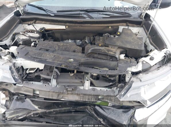 JA4AD2A31LZ045052 2020 MITSUBISHI OUTLANDER Белый Вид сзади