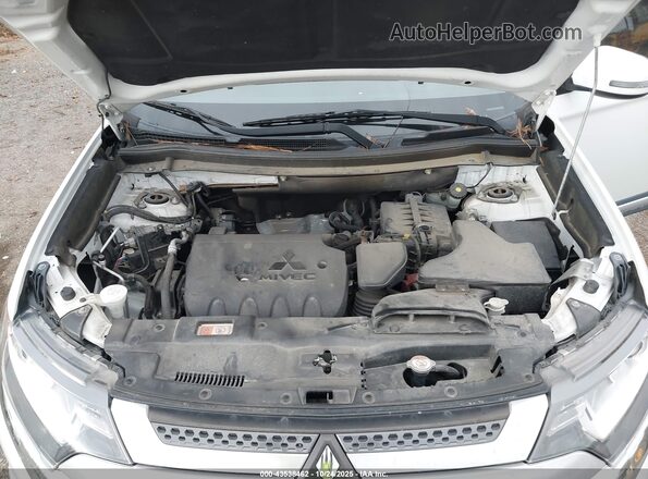 JA4AD3A30KZ003816 2019 MITSUBISHI OUTLANDER White 
