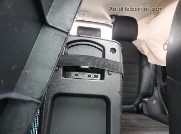 JA4AD3A31LZ039967 2020 MITSUBISHI OUTLANDER Silver უკანა სავარძლების ხედი
