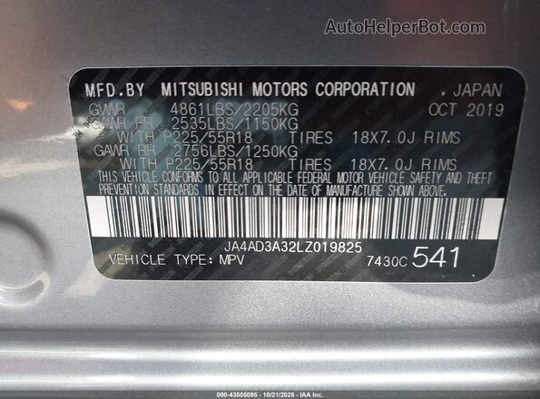 JA4AD3A32LZ019825 2020 MITSUBISHI OUTLANDER Silver Շարժիչի բաժամունքի տեսք