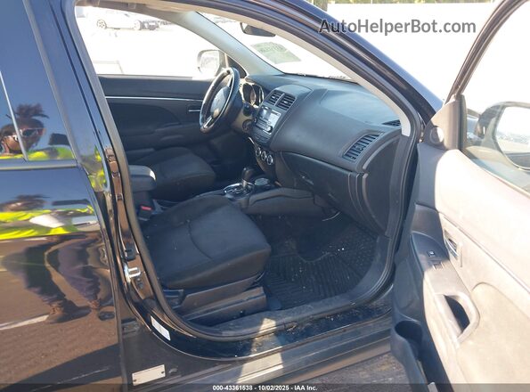 JA4AP3AU4HZ047388 2017 MITSUBISHI OUTLANDER SPORT Black Widok wnętrza z przodu