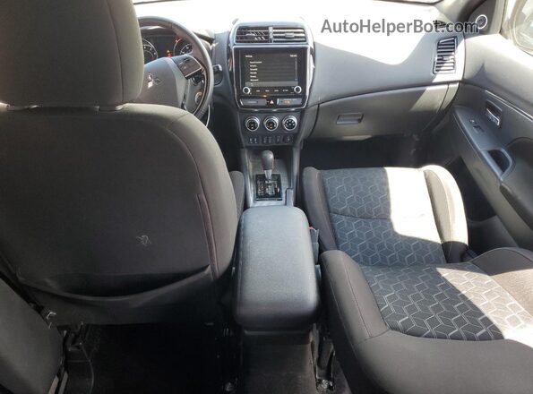 JA4AP3AU5LU025857 2020 MITSUBISHI OUTLANDER White Dashboard view