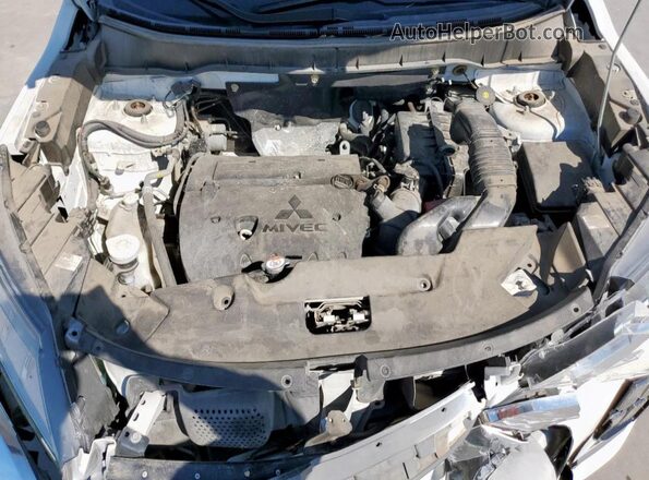 JA4AP3AU6LU014723 2020 MITSUBISHI OUTLANDER White Rear interior view