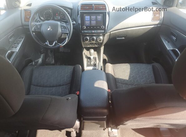 JA4AP4AU1LU023187 2020 MITSUBISHI OUTLANDER Silver Առջևի վահանակի տեսք