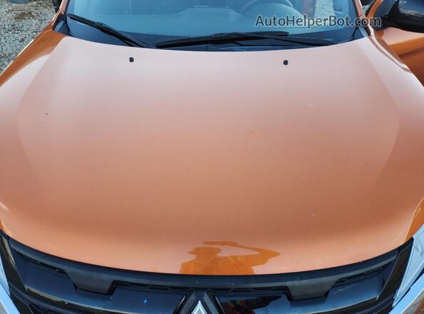 JA4APUAU6MU010856 2021 MITSUBISHI OUTLANDER Orange Widok komory silnika