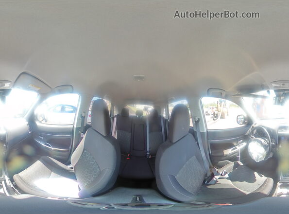 JA4APVAU6MU015707 2021 MITSUBISHI OUTLANDER Silver Vista interior de 360 grados