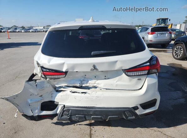 JA4APVAUXMU015757 2021 MITSUBISHI OUTLANDER White Rear view