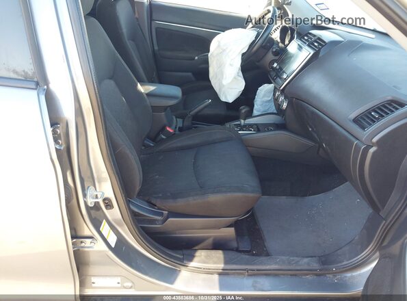 JA4AR3AU6LU024081 2020 MITSUBISHI OUTLANDER SPORT Серый Вид салона спереди
