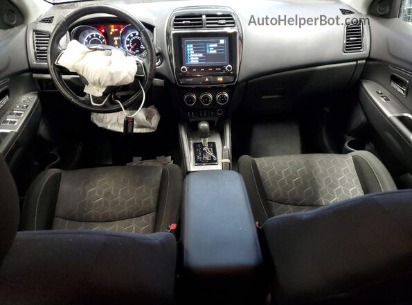 JA4ARUAU1MU019149 2021 MITSUBISHI OUTLANDER Черный Вид панели приборов