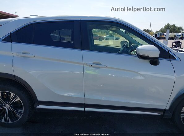 JA4AS5AA2LZ043204 2020 MITSUBISHI ECLIPSE CROSS White Rear interior view