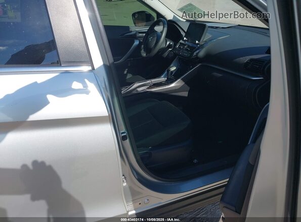 JA4ASVAA9NZ054557 2022 MITSUBISHI ECLIPSE CROSS Silver Widok wnętrza z przodu
