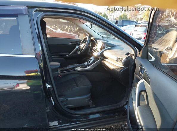 JA4AT3AA2JZ065573 2018 MITSUBISHI ECLIPSE CROSS Black წინა სალონის ხედი
