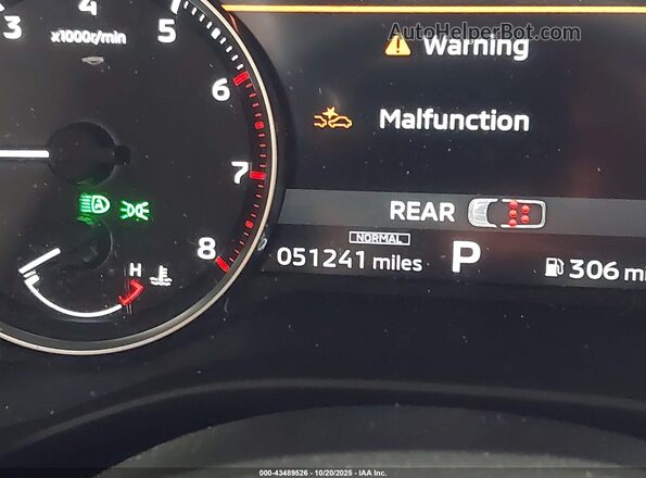 JA4J4TA89NZ028343 2022 MITSUBISHI OUTLANDER Silver 