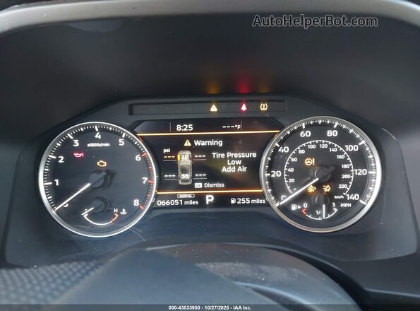 JA4J4UA87NZ037726 2022 MITSUBISHI OUTLANDER Silver Widok tylnych siedzeń