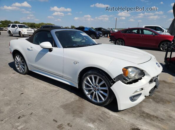 JC1NFAEK0H0105912 2017 FIAT 124 White Front right