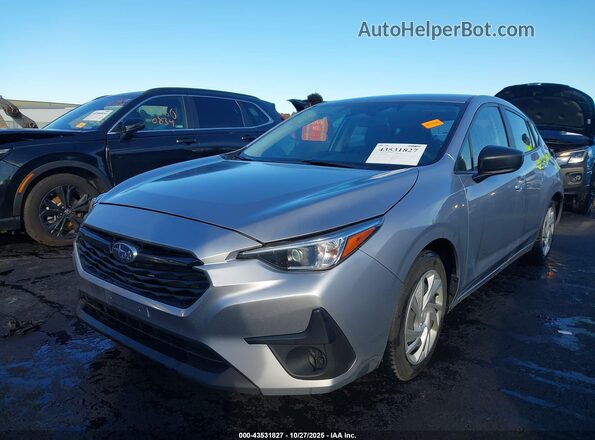 JF1GUABC3R8248005 2024 SUBARU IMPREZA Silver Առջևի ձախ երեք քառորդ տեսարան