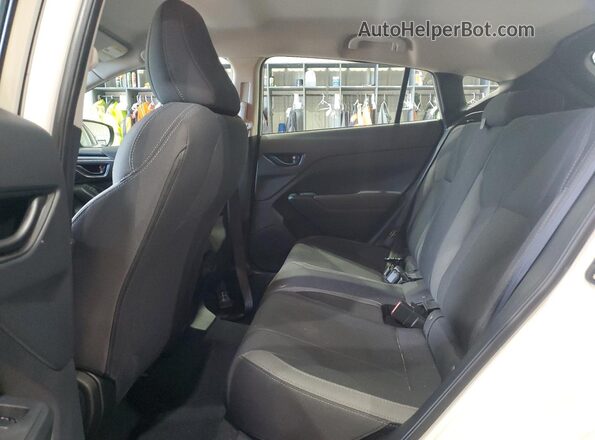 JF1GUABC4R8870595 2024 SUBARU IMPREZA White Вид задньої частини салону