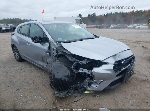 JF1GUAFC7R8329650 2024 SUBARU IMPREZA Серебряный Вид спереди