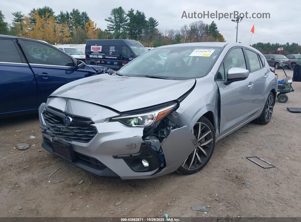 JF1GUAFC7R8329650 2024 SUBARU IMPREZA Серебряный Передняя левая четверть