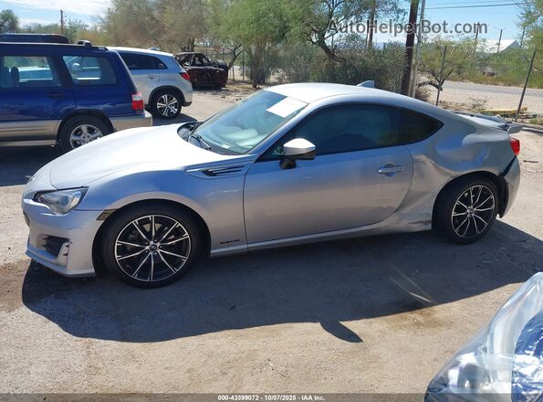 JF1ZCAB15H9604568 2017 SUBARU BRZ Silver Панорамний вид салону 360°