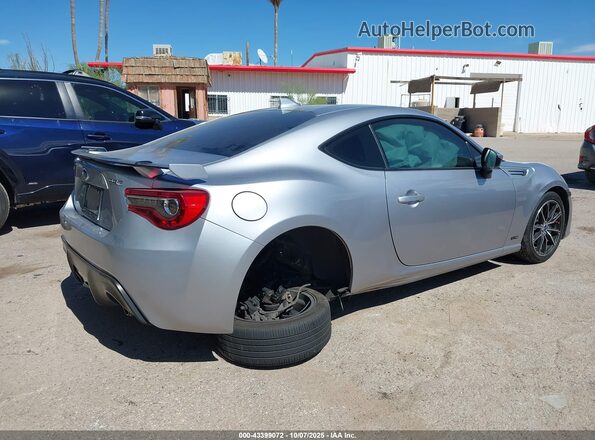 JF1ZCAB15H9604568 2017 SUBARU BRZ Silver Вид спереду