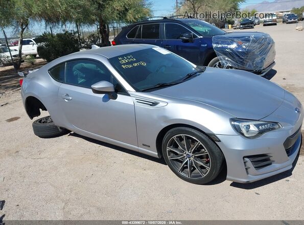 JF1ZCAB15H9604568 2017 SUBARU BRZ Silver Вид задньої частини салону