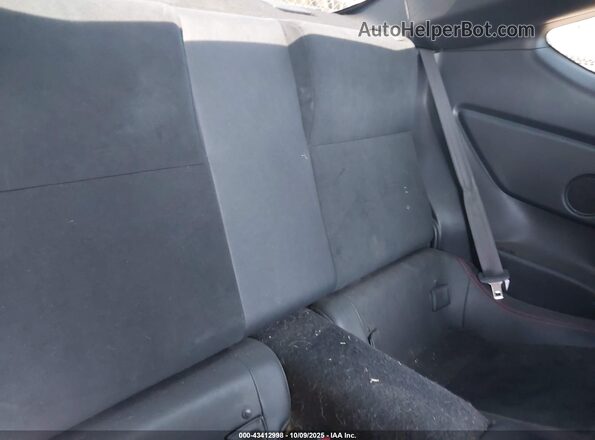 JF1ZCAC17J9601675 2018 SUBARU BRZ Серебряный Вид наклейки с VIN-кодом