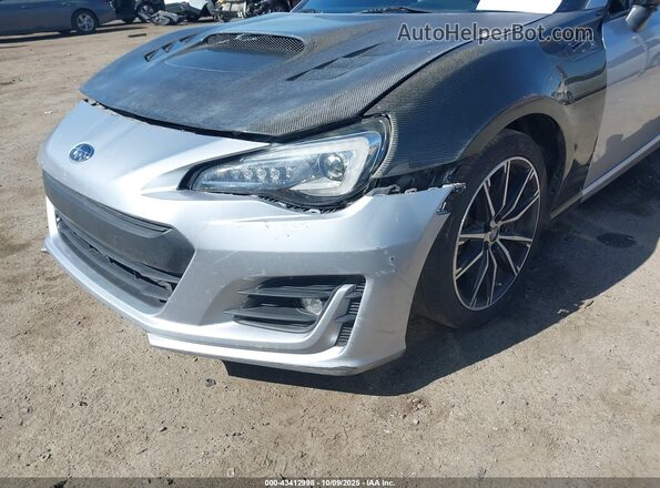 JF1ZCAC17J9601675 2018 SUBARU BRZ Серебряный 