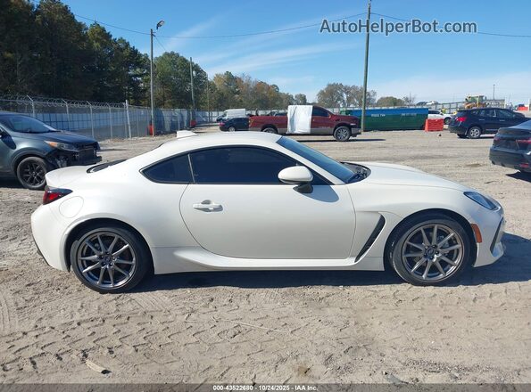 JF1ZDBB19N9701464 2022 SUBARU BRZ White Vista interior trasera