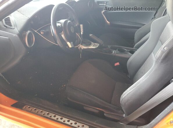 JF1ZNAA10K8700701 2019 TOYOTA 86 Orange 