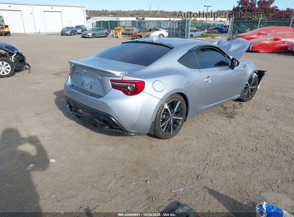 JF1ZNAA11H9704789 2017 TOYOTA 86 Silver Tył prawy