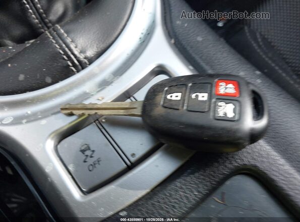 JF1ZNAA11H9704789 2017 TOYOTA 86 Silver Widok deski rozdzielczej