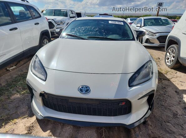 JF1ZNBB10R9754752 2024 TOYOTA GR White Вид спереду