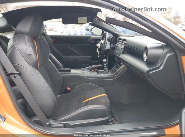 JF1ZNBG19P9755789 2023 TOYOTA GR86 Orange წინა სალონის ხედი