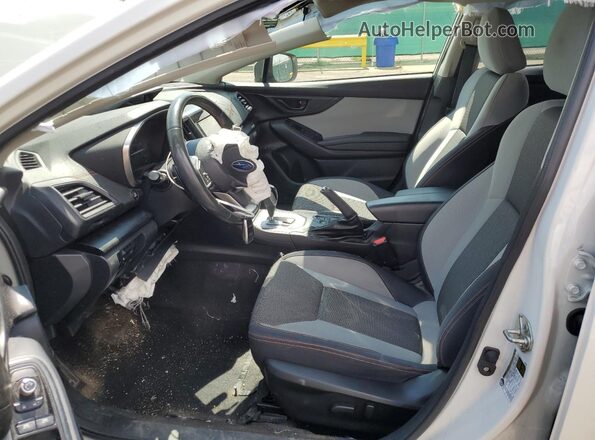 JF2GTAEC9MH362318 2021 SUBARU CROSSTREK White Սալոնի դիմացի տեսք