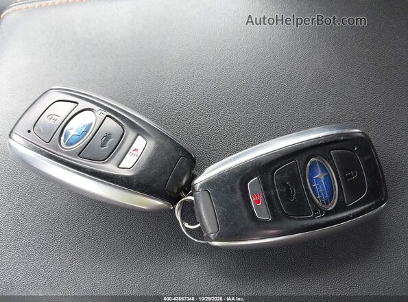 JF2GTAMC9LH230787 2020 SUBARU CROSSTREK Black Vista del salpicadero