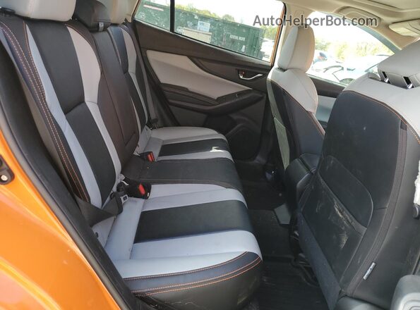 JF2GTANC4LH214835 2020 SUBARU CROSSTREK Оранжевый Вид задней части салона