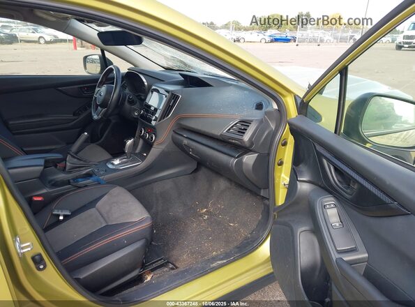 JF2GTAPC9NH219786 2022 SUBARU CROSSTREK Green Vista interior delantera
