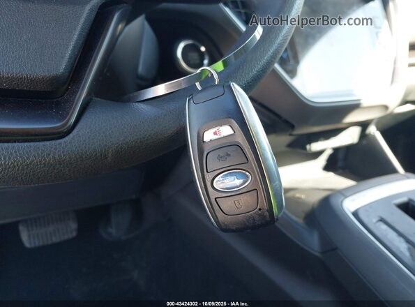 JF2GUADC6RH894874 2024 SUBARU CROSSTREK Белый Вид панели приборов