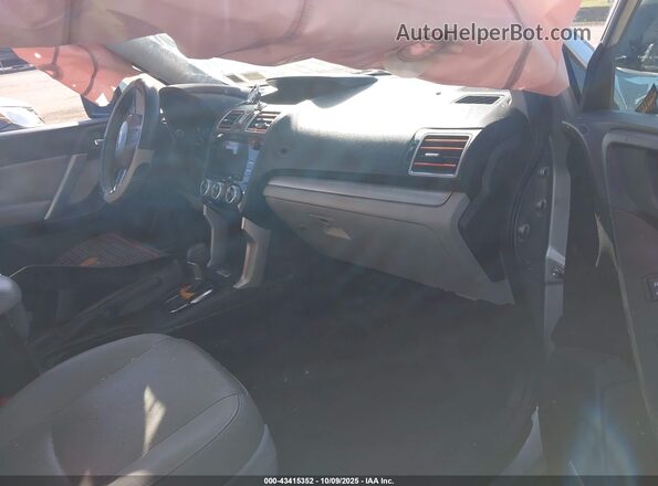 JF2SJAVC9GH476078 2016 SUBARU FORESTER 2.5I TO Silver წინა სალონის ხედი