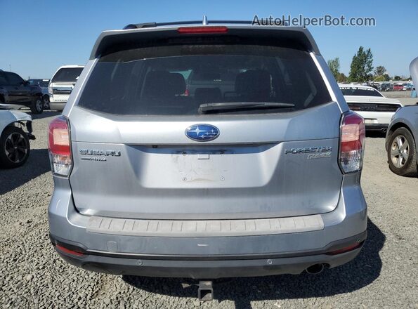 JF2SJAWC8HH582831 2017 SUBARU FORESTER 2.5I TO Серебряный Вид сзади