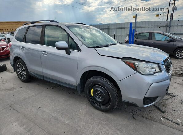 JF2SJGEC7HH546326 2017 SUBARU FORESTER2. Silver Передня права чверть